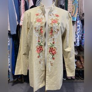 Look East Linen Blend Long Sleeve Shacket… Shirt Jacket. Size Medium